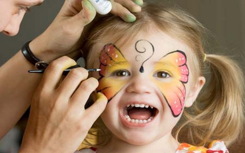 Victoria Face Painting