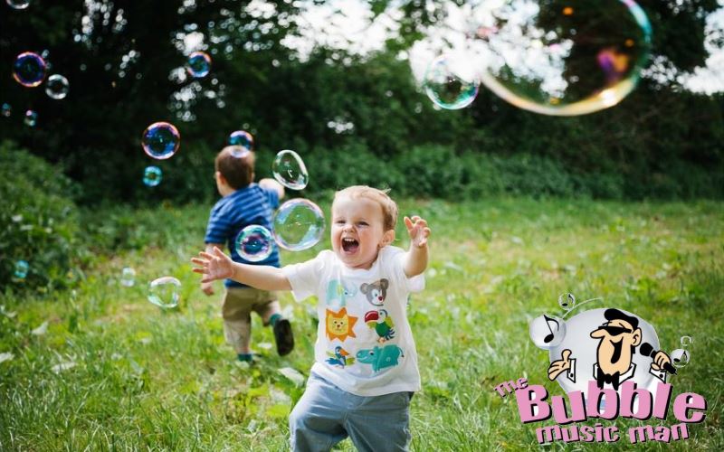 The Bubble Music Man kids play party entertainers in Hartford County CT